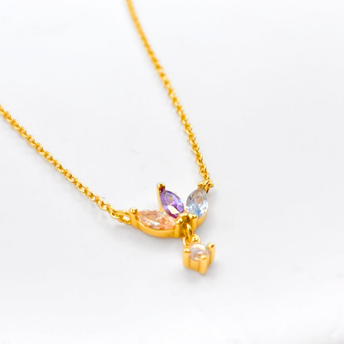 Collar Trébol Tricolor - Gold