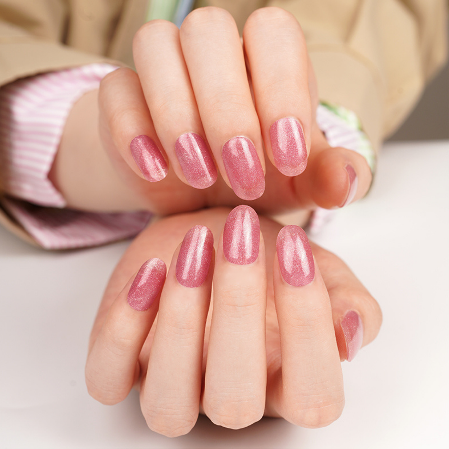Uñas Gel Semi curado Manicure - Pink Rush (Marmoleado Rosado con brillitos)