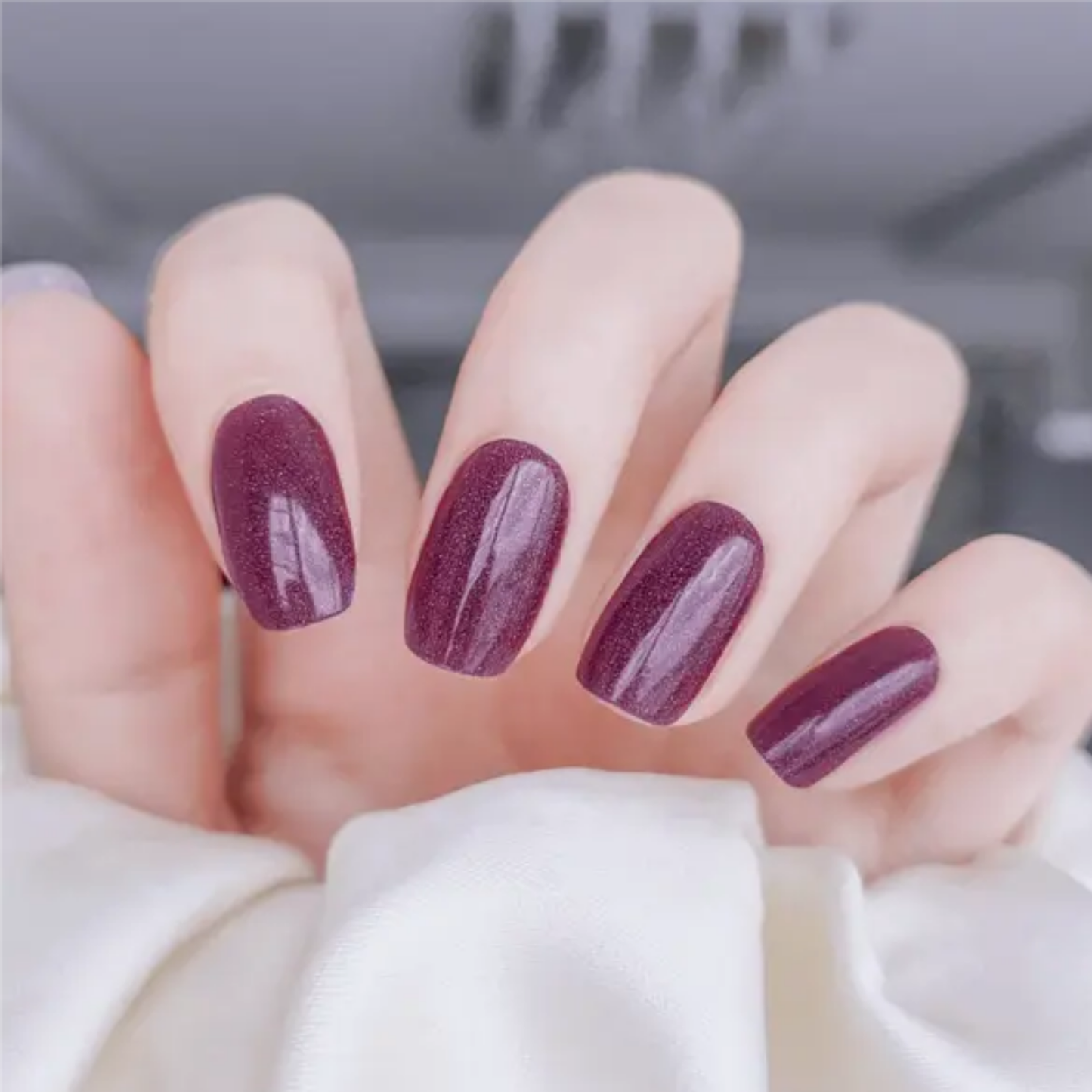 Uñas Gel Semi curado Manicure - Ojo de Gato Morado