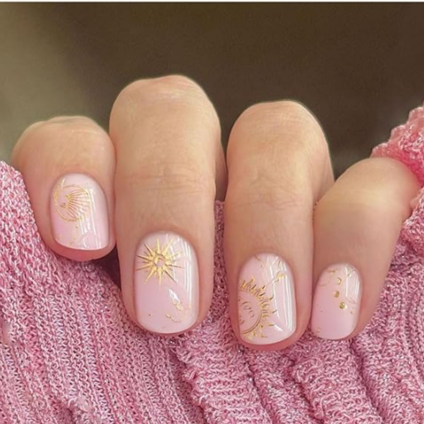 Uñas Gel Semi curado Manicure - Rosa Pastel Misticas Sol y Luna Dorados