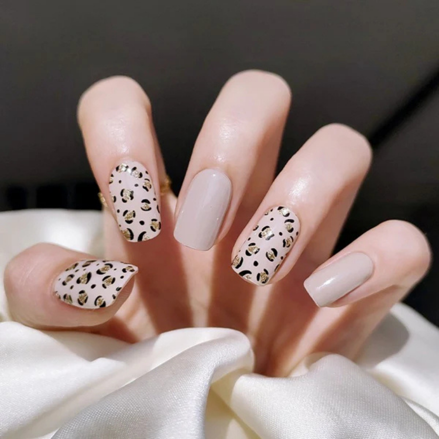 Uñas Gel Semi curado Manicure - Glam Leopard