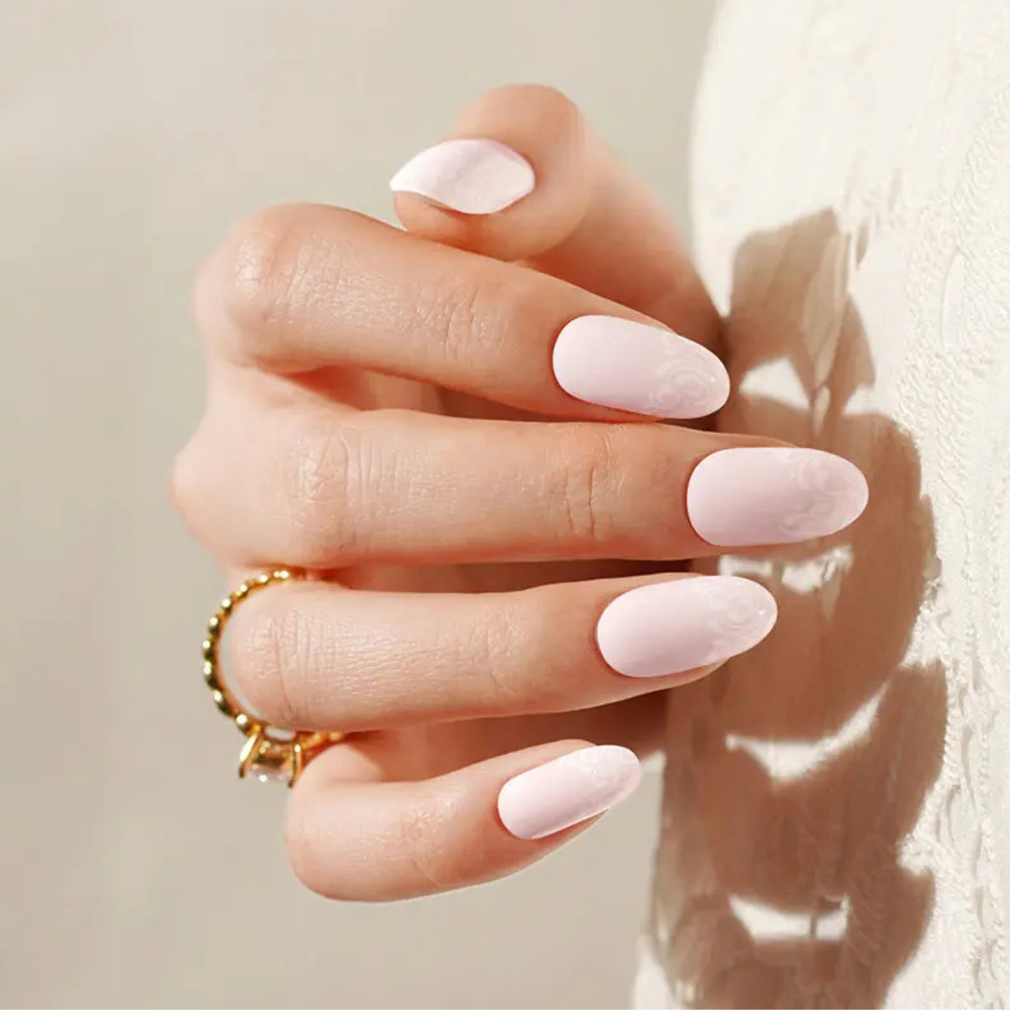 Uñas Gel Semi curado Manicure - Nudes Blancas Diseño Floral